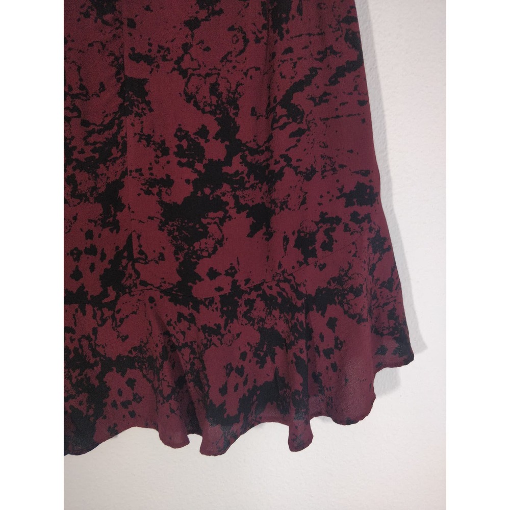 3/$20 Banana Republic Maroon Burgundy Black Ruffle Flare Mini Skirt Size 2 - Picture 6 of 9